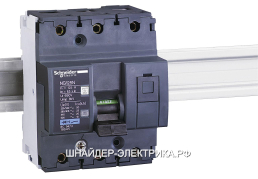 SE Multi 9 NG125N Автоматический выключатель 3P 125A (D)